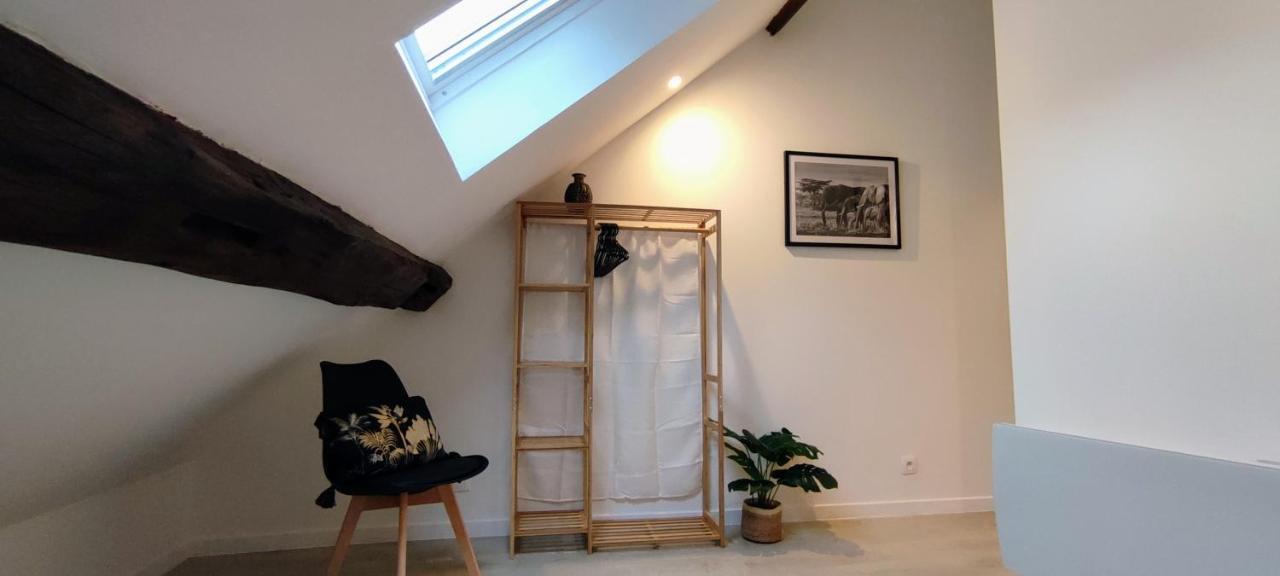 202 Duplex A Colombage En Plein Centre Ville Bourges Esterno foto