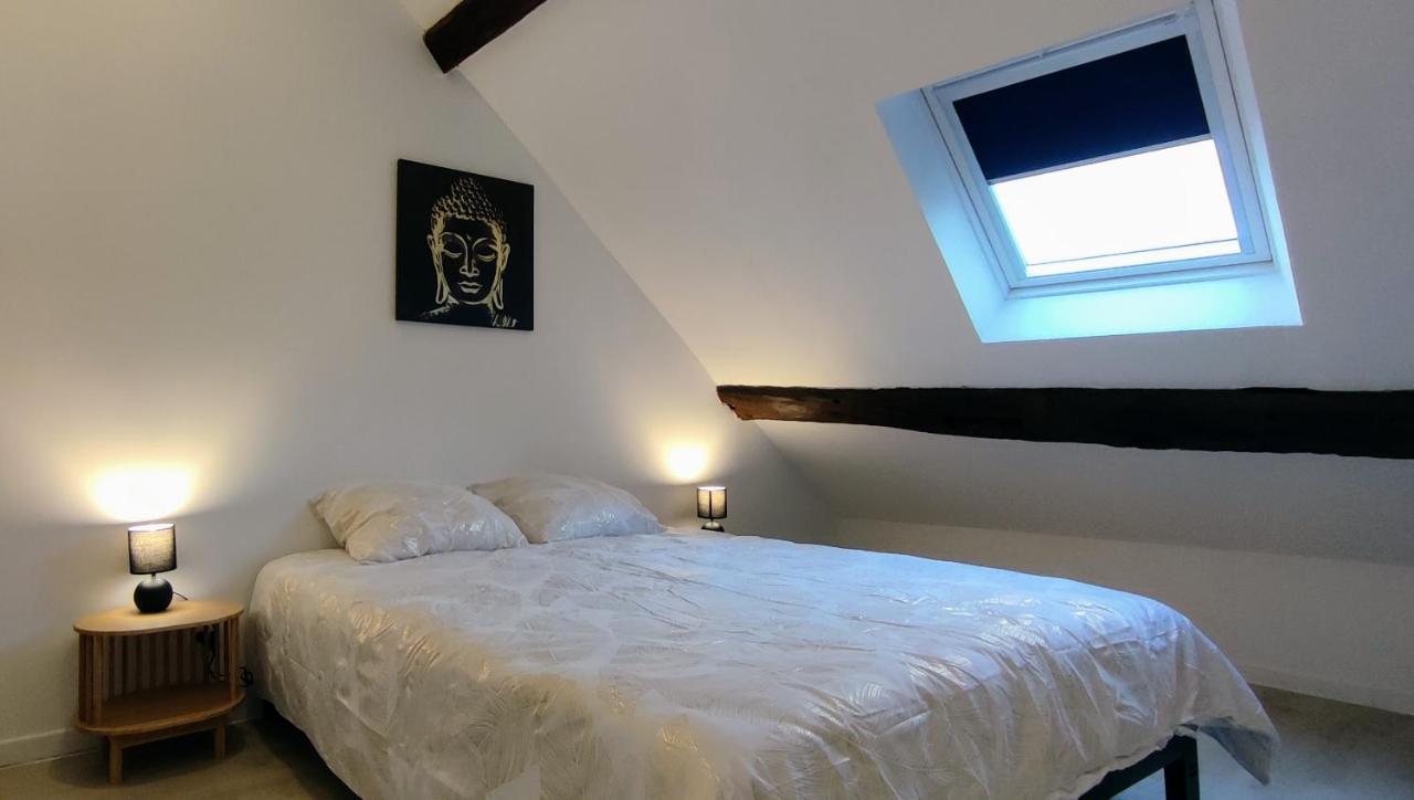202 Duplex A Colombage En Plein Centre Ville Bourges Esterno foto